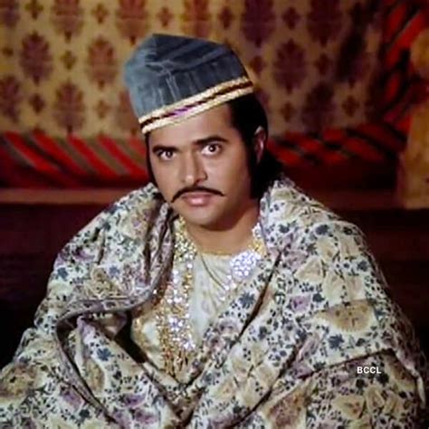 Born on March 25, 1948 to Mustafa Sheikh and Farida Sheikh in Gujarat's ...