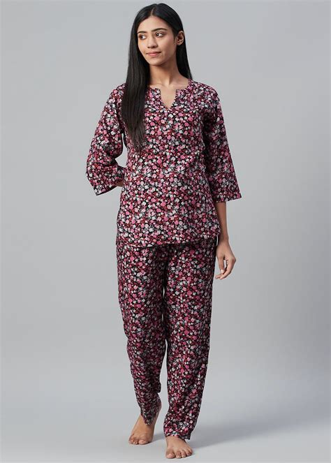 Get Dark Floral Cotton-Blend Loungewear Set at ₹ 1549 | LBB Shop