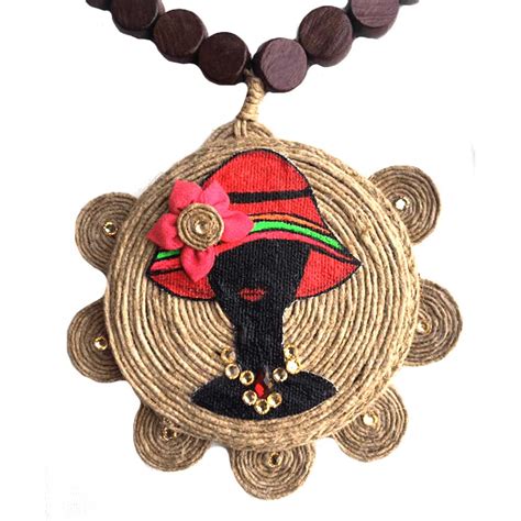 QueenÂ FaceÂ NeckpieceÂ WithÂ EarringsÂ Set