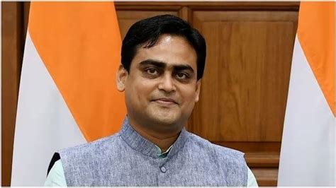 Narendra Modi Oath Ceremony: আবারও কেন্দ্রে মন্ত্রী হচ্ছেন শান্তনু ...