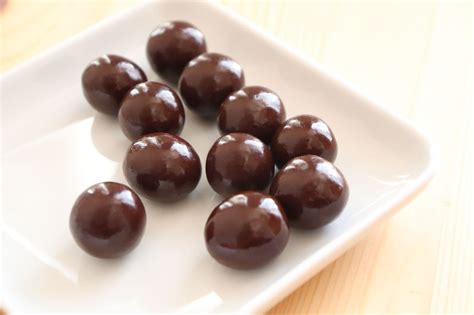 Meiji Hazelnut Chocolate Milk – Japanned