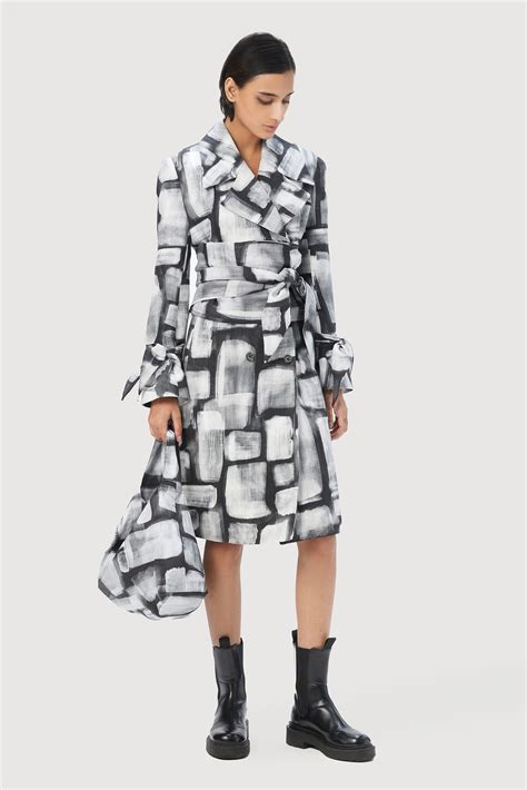 Buy Tailored Coat with Wide Waist and Sleeve Tie-Up Straps Online