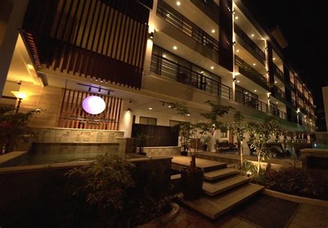 COMMANDER SUITES DE BORACAY - Hotel Reviews, Photos, Rate Comparison ...