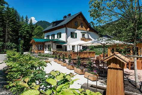 WALDRUHE (Bad Aussee) - Hotel Reviews, Photos, Rate Comparison ...