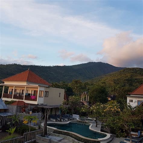 RASTA BAR & BUNGALOWS (Amed, Bali) - Inn Reviews & Photos - Tripadvisor