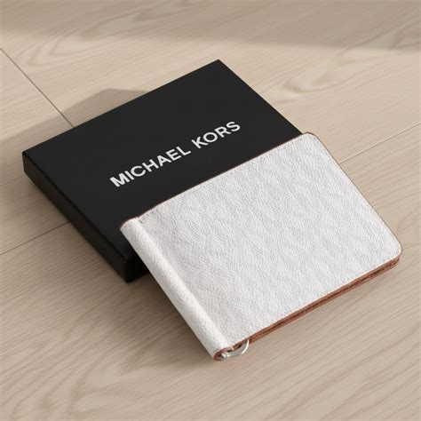 Snow White Wallet – Limited Edition