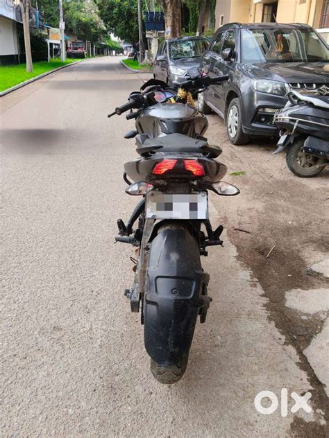 Showroom vehicle - Motorcycles - 1809980866