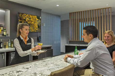 The Club MCO Airport Lounge | Orlando Airport