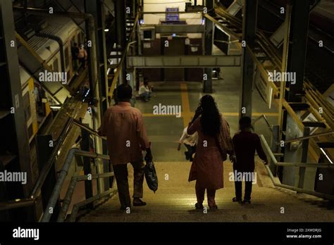 Local Train Crowd 的图像结果