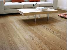 pavimenti in legno rovere parquet rovere naturale maxiplancia costo al mq pavimenti in legno rovere parquet rovere naturale maxiplancia costo al mq