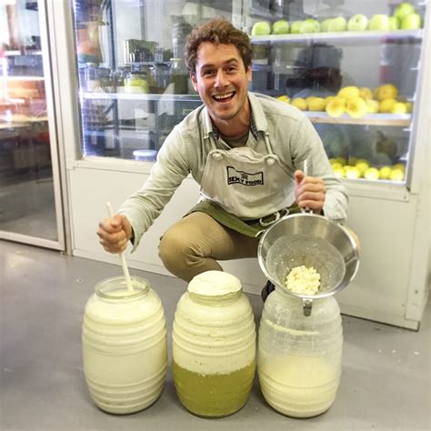 Why Kefir Is Much Better Than Yogurt - Simply and Naturally