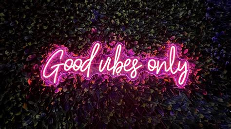Neon Pink Aesthetic Wallpapers · 160+ Backgrounds 💖🌸🎆