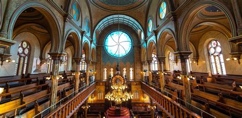 A Church Turned Synagogue | Turning A Lower East Side Church Into A ...
