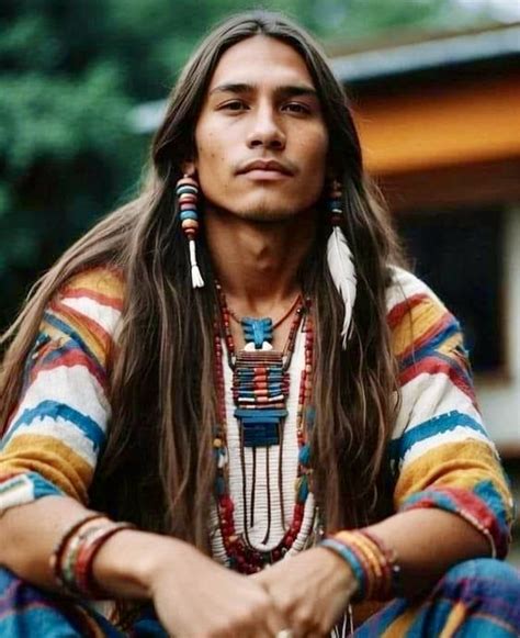 Pin by Marianne Igoe on beauty | Native american men, Native american ...
