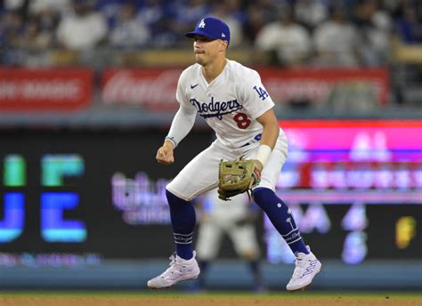 Dodgers Rumors: Kiké Hernández Contract a 'Possibility' Despite Hernia ...
