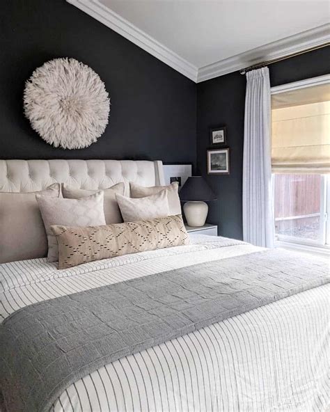 17 Black and Grey Bedroom Ideas for Any Décor Style