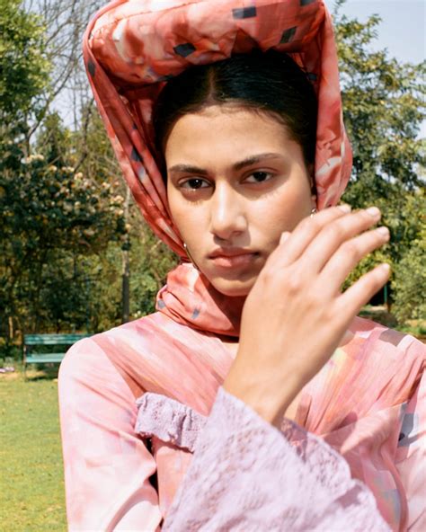 Heliconia Parisian Drama Dress – Saahra