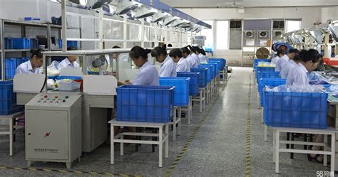 电子厂装配车间 - 皮带输送机 - 北京威派腾达包装设备有限公司