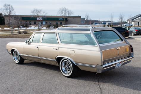 No Reserve: 1965 Oldsmobile Vista Cruiser for sale on BaT Auctions - sold for $27,500 on March ...
