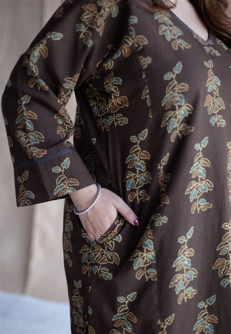 Indian Ethnic Women's Saisha Brown Ajrakh Cotton Straight Kurta with ...