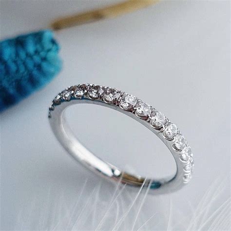 Order Diamond Pave Ring For Your Women – Jewllery Design