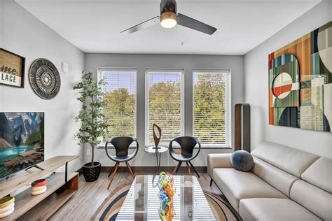 Haven at Charlotte - Nashville, TN 37209 | ApartmentGuide.com