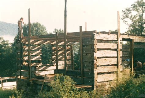 Log Home Build 的图像结果