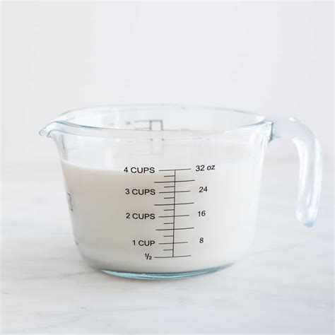 How Many Ounces in a Gallon (gal to oz) - Simple Vegan Blog