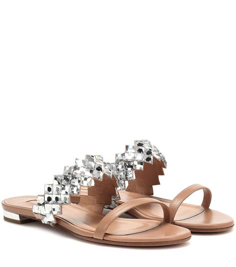 8 flat heeled shoes to round off all your ethnic looks for festive ...