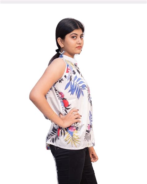 Buy Tops & T-shirts for Women Online Best Prices in India | A2M Fibers