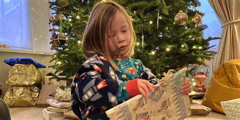 Owen Isabelle Landau Is Michelle Branch's Teenage Child Who Prepares to ...