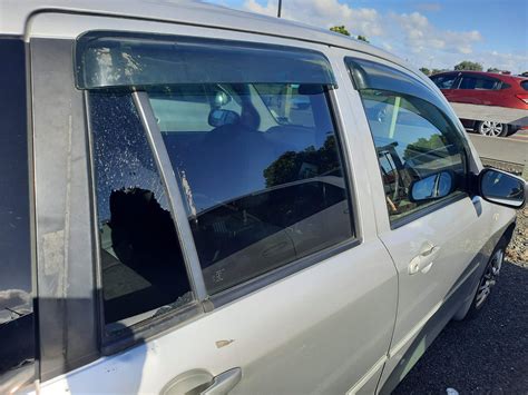 Grr... Car broken into AGAIN at Panmure Station : r/auckland