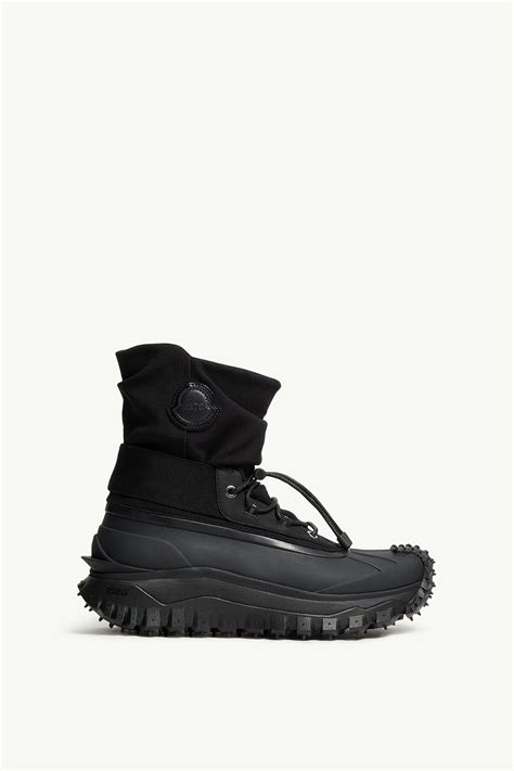 Black Moncler x EE72 by Edward Enninful Trailgrip Storm Boots - Moncler ...