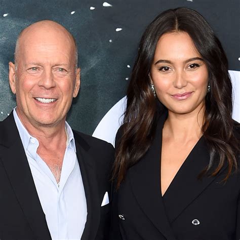 Bruce Willis' first symptom that wife Emma Heming couldn't believe led ...