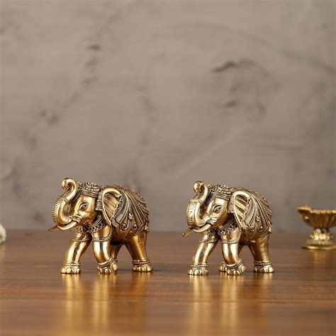 Buy Brass Superfine Elephant Miniature pair Showpieces 3" - Budhshiv.com
