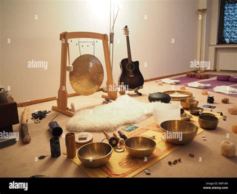 Tibetan singing bowls, sound of healing, meditation and relax, sound ...