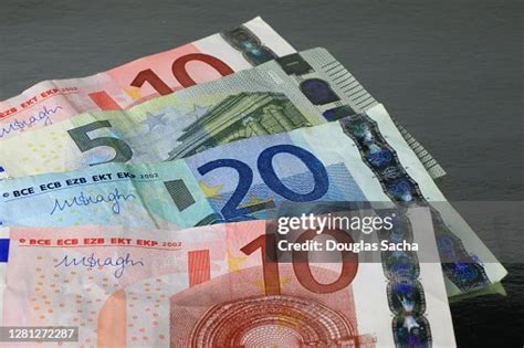 Euro Currency Notes Images 的图像结果