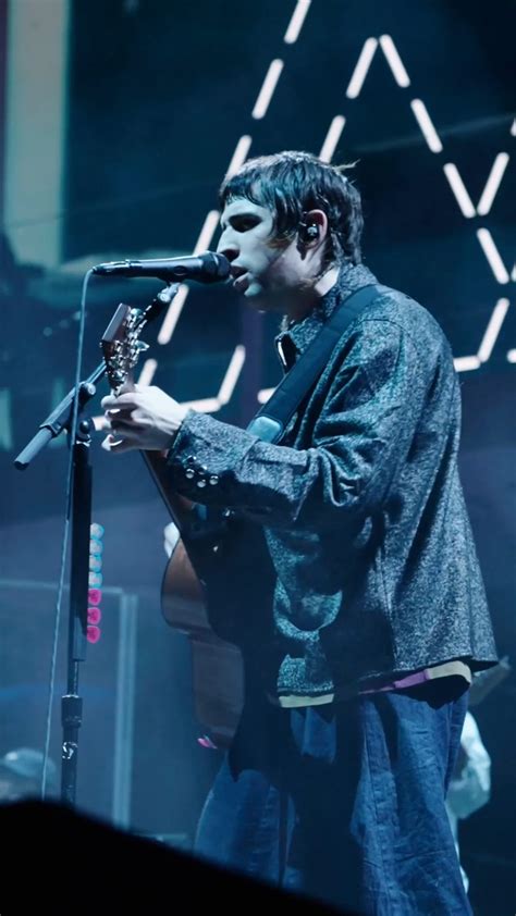 porter robinson | I JUST ARRIVED IN ASIAAAA FOR THE TOUR STARTING IN A COUPLE DAYS!! (millions ...