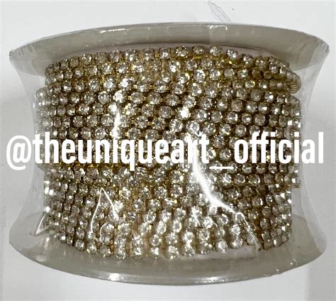 Silver Stone Golden Base – The Unique Art