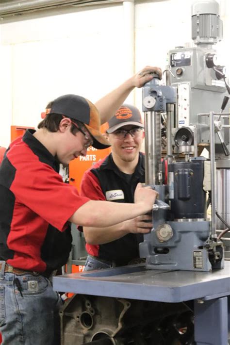 Automotive Technology Program 的图像结果