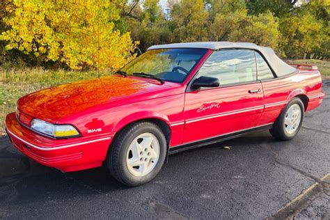 No Reserve: 28k-Mile 1992 Pontiac Sunbird SE Convertible V6 for sale on BaT Auctions - sold for ...