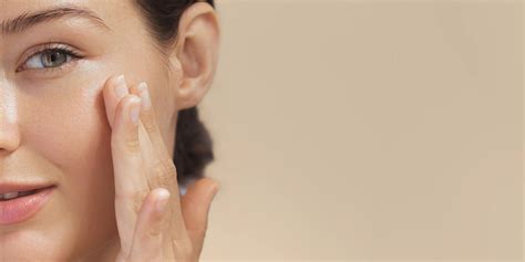 Achieve Glowingly Healthy Skin with Smooth Skin & Tonic