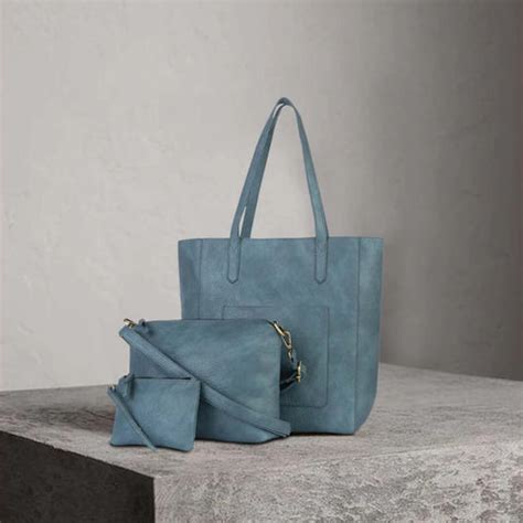 5 Tote Bags Every Woman Needs