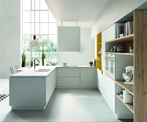 Cucina bianca moderna in stile total white-Lab Cucine Torino