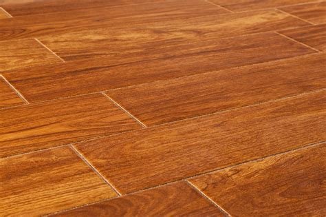 Wood Looking Porcelain Tile Flooring