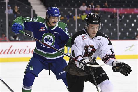 Pittsburgh Penguins Draft Owen Pickering 21st Overall - The Hockey ...