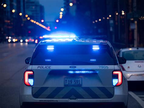 Przestępczość w Chicago jest wysoka, lecz tego lata najmniej morderstw ...