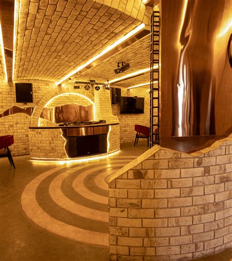 The Underground Bar | Pub in Coimbatore | Jenneys Residency
