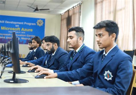 Shobhit University || BCA