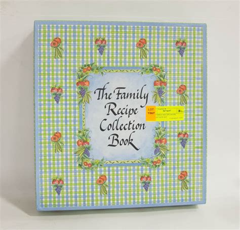 THE FAMILY RECIPE BOOK COLLECTION SET